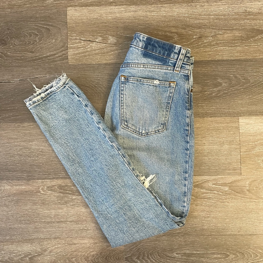 Abercrombie and Fitch High Rise Skinny Jeans